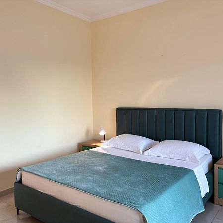 Tam 2Bdr Center Taiwan Apartment Tiranë Luaran gambar