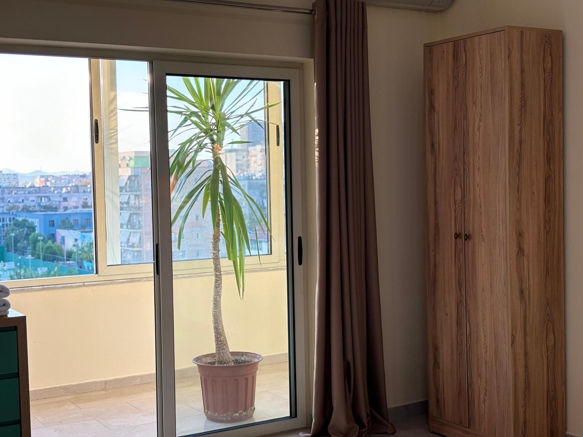 Tam 2Bdr Center Taiwan Apartment Tiranë Luaran gambar