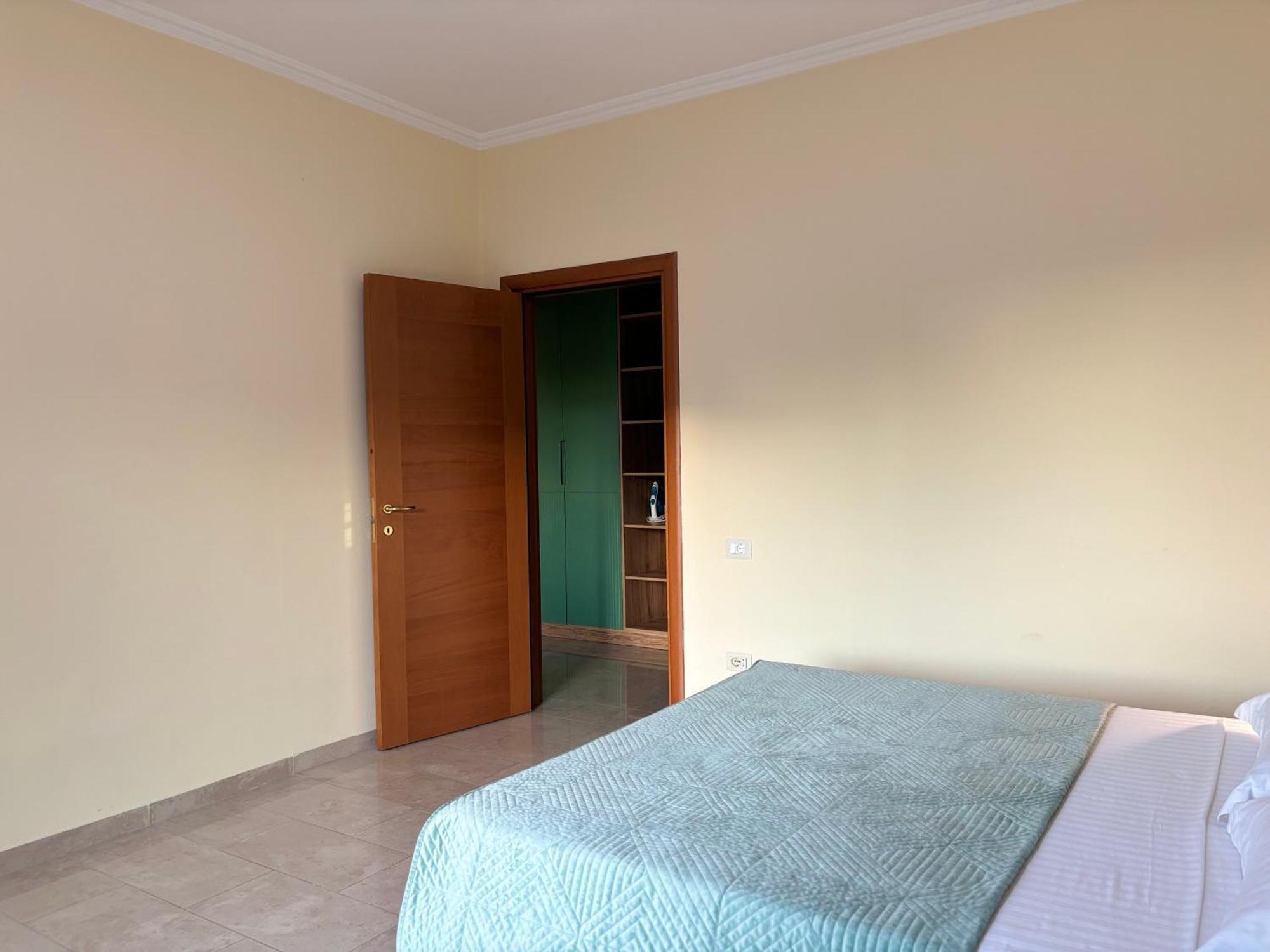 Tam 2Bdr Center Taiwan Apartment Tiranë Luaran gambar